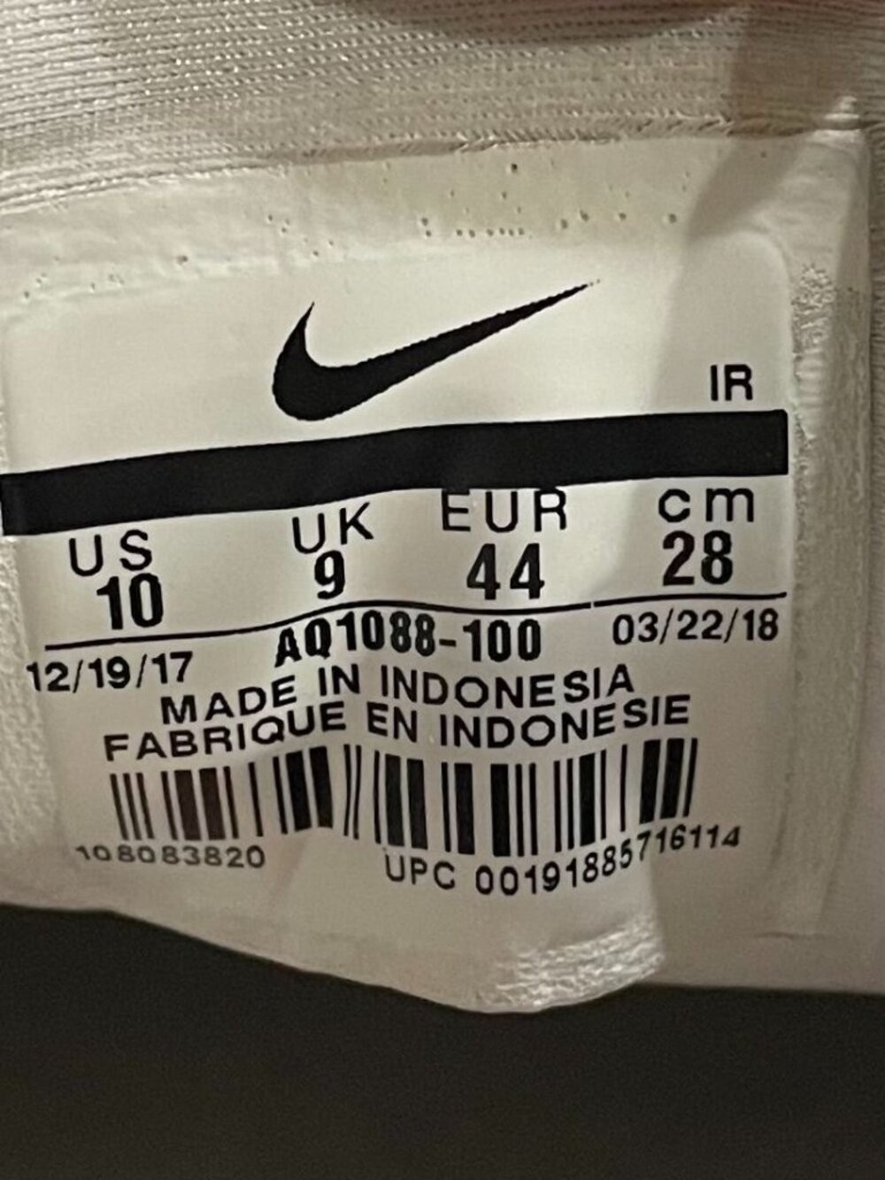 Nike Air Max Plus Tn Running Shoes White/Orange US 10 Mens Sneakers AQ1088-100 - Picture 11 of 14